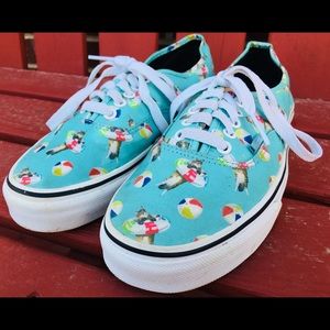 Adorable turquoise Vans!!!